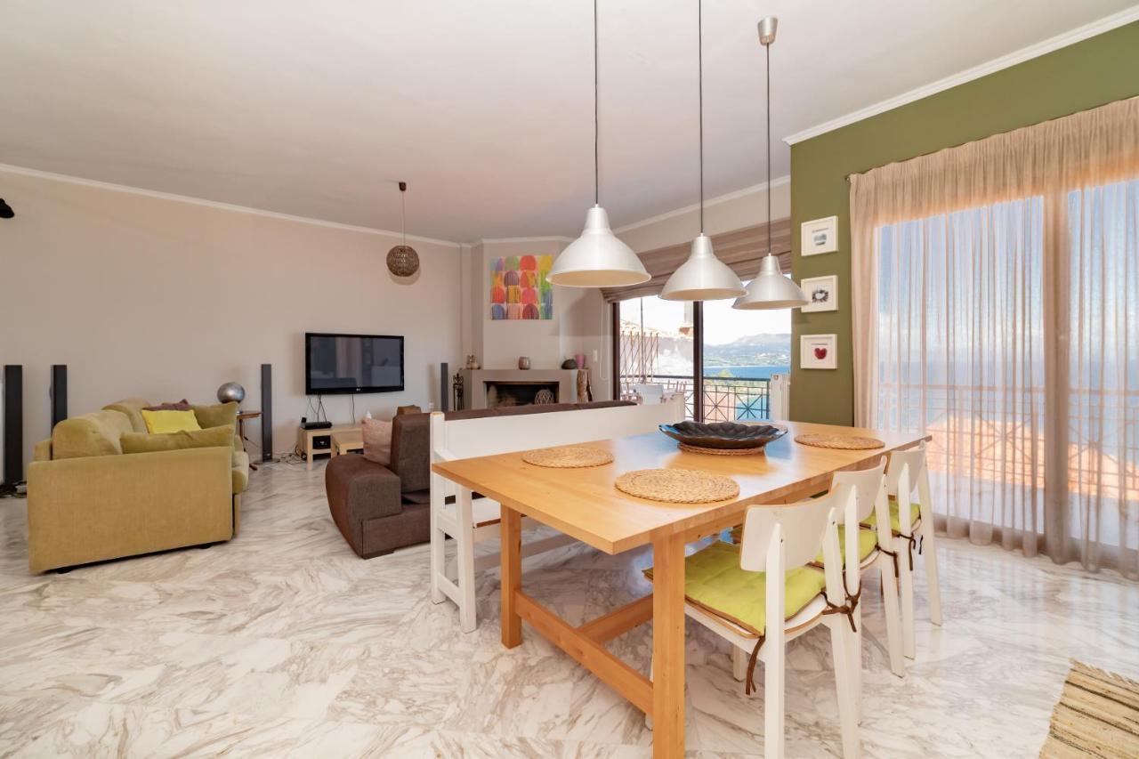 Horizon House Leilighet Koróni Eksteriør bilde