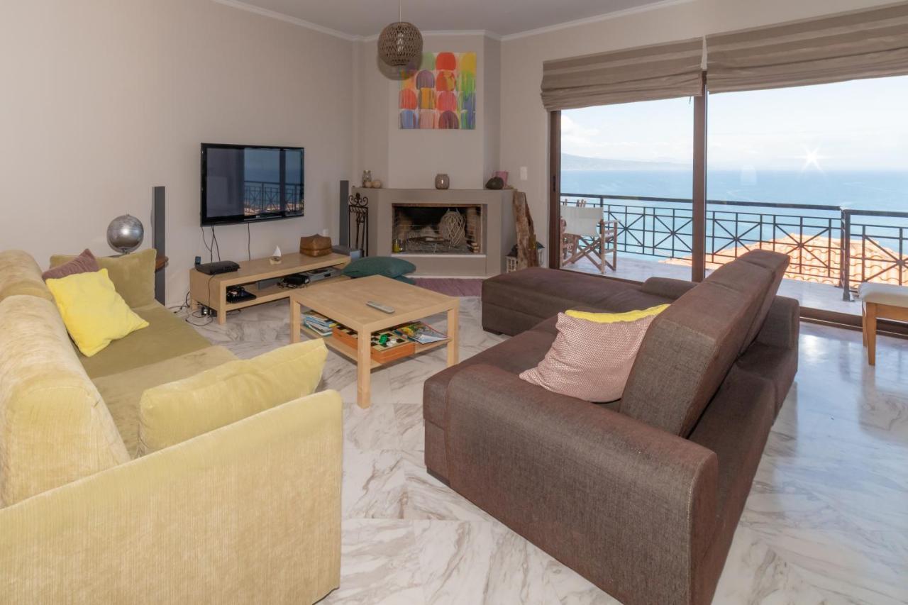 Horizon House Leilighet Koróni Eksteriør bilde